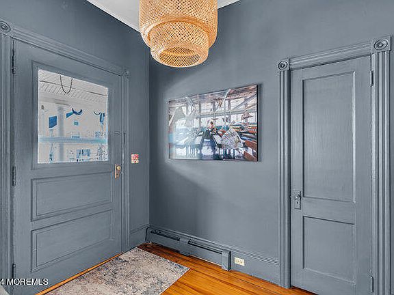 4th image of 55 Main St