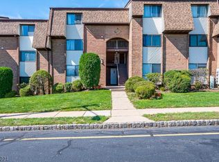 108 Edison Glen Ter, Edison, NJ 08837