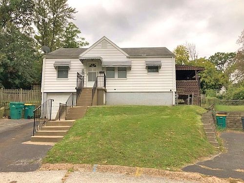 2nd image of 5601 Beldon Dr