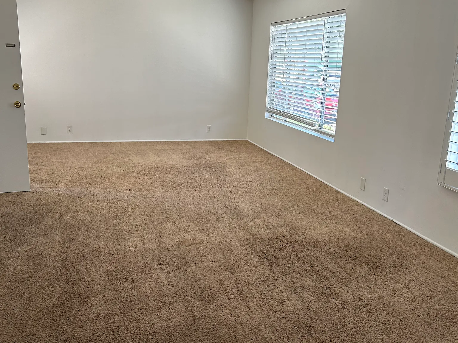 120 Bonito Avenue — Photo 2