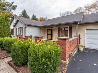 4394 N Ridgeley Dr, Bloomington, IN 47404