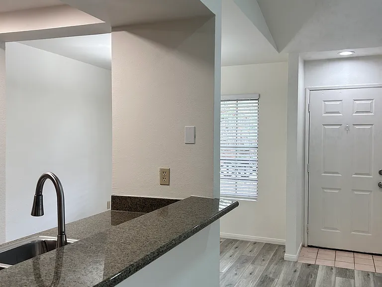 795 Brookstone Rd #204 — Photo 20