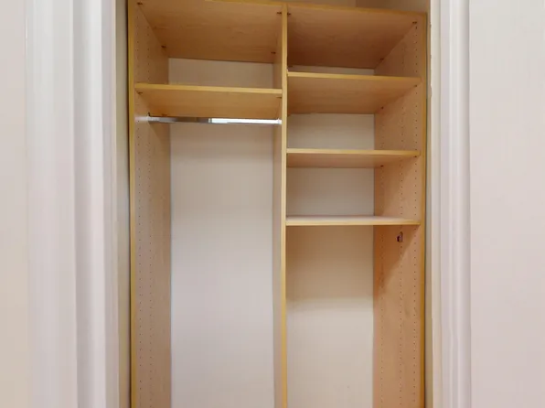 141 East 56th Street image 11 of 13