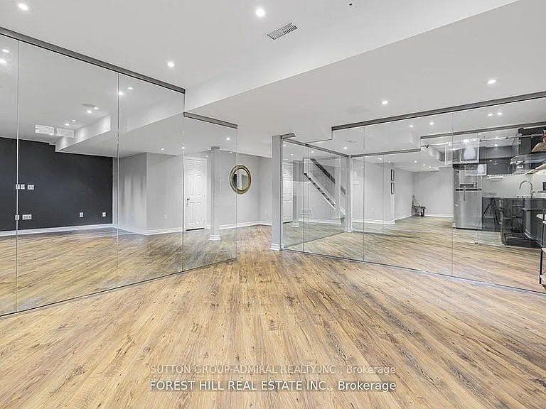 18 William Bowes Blvd #BASEMENT — Photo 5