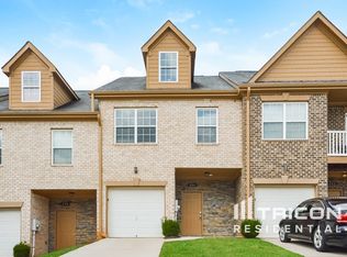 226 White Mountain Pass, McDonough, GA 30252