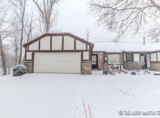 2055 Nathan Dr SE, Grand Rapids, MI 49508