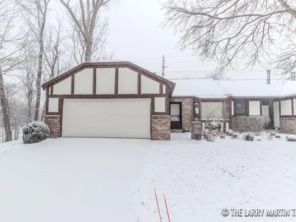 2055 Nathan Dr SE, Grand Rapids, MI 49508