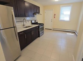 350 13th Ave, Newark, NJ 07103