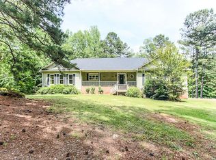 221 Dogwood Ln, Hiram, GA 30141