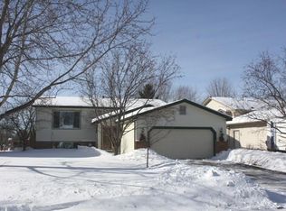4281 Sun Cliff Rd, Eagan, MN 55122