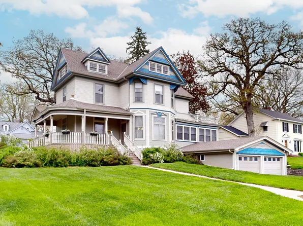 202 E Thomas St, Avoca, IA 51521
