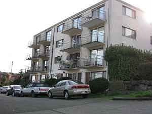 1st image of 2357 W Plymouth St APT 4