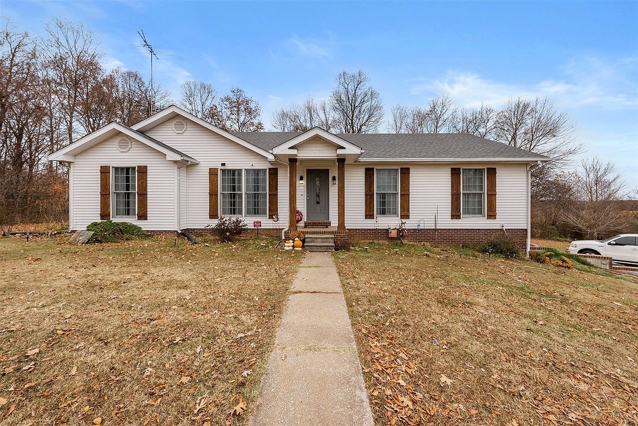 7074 Dripping Springs Rd, Smiths Grove, KY 42171 Zillow
