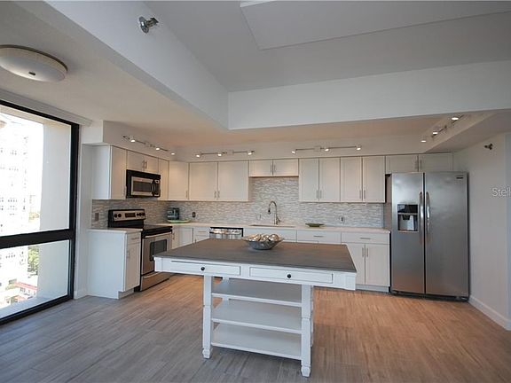 5th image of 3301 Bayshore Blvd Unit 1501E