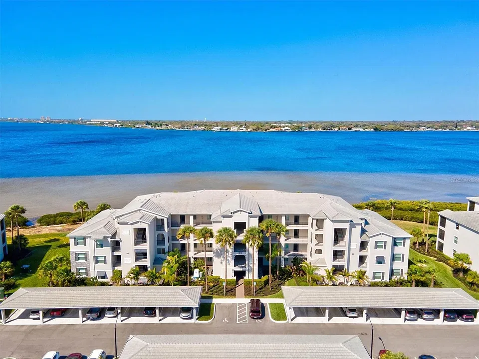 920 Tidewater Shores Loop #207