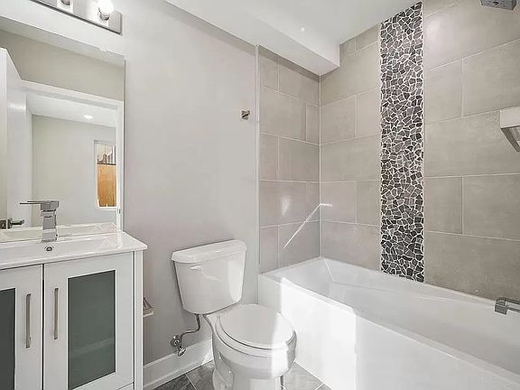 3rd image of 649 N 35th St Unit 104
