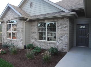 4804 Winrose Ct, Columbia, MO 65203