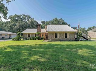 413 W Persimmon Ave, Foley, AL 36535