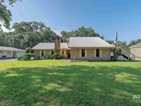 413 W Persimmon Ave, Foley, AL 36535