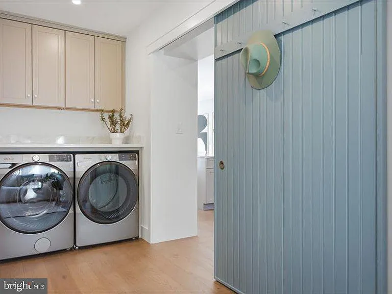 318 Dudley Ave — Photo 18