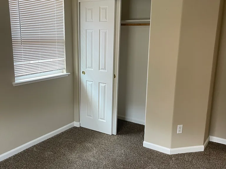 374 Turnstone Cir — Photo 10