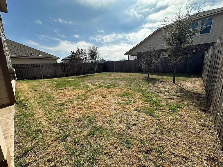 117 Chickadee Ln — Photo 21