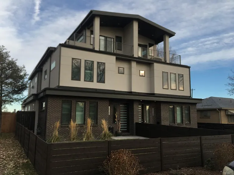 2214 Ames St #B — Photo 2
