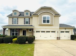 38 Quatrefoil Ct, Cameron, NC 28326
