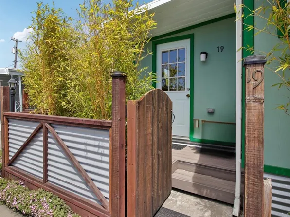890 38th Ave Spc 19, Santa Cruz, CA 95062