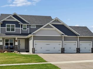 19949 Hamburg Ave, Lakeville, MN 55044