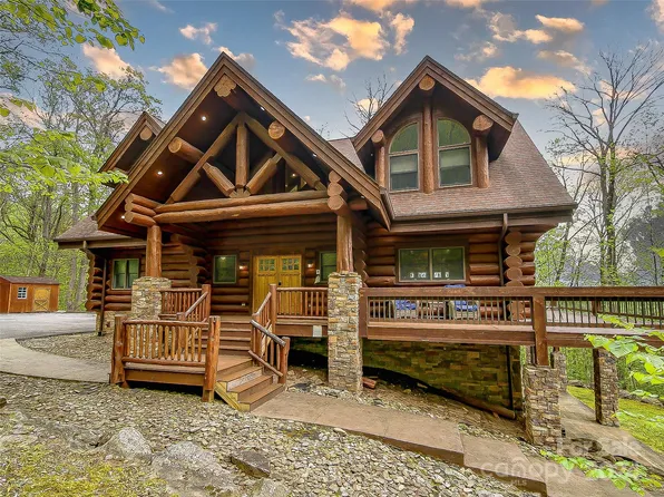206 Big Rock Ln, Lake Lure, NC 28746