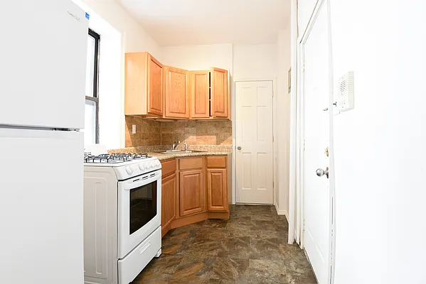 Rented by Brick&Mortar | media 9