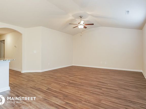 3rd image of 334 Armistead Ct