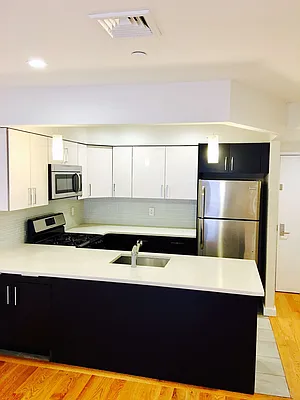 Rented by Bell Realty | media 21