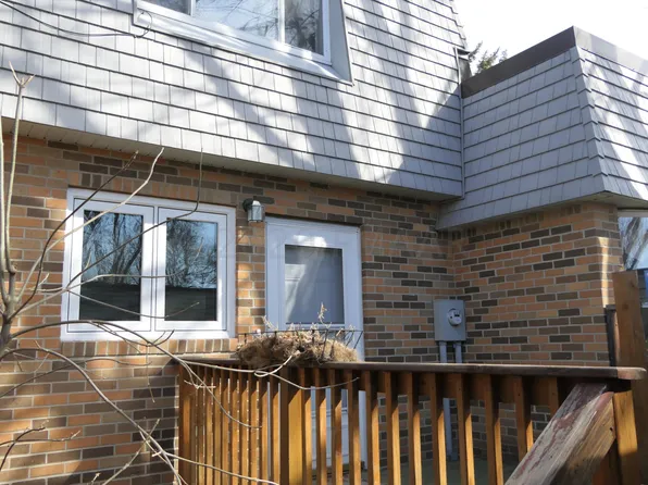 3002 10th St N #A-2, Fargo, ND 58102