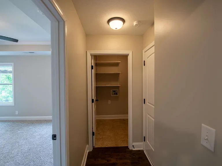 1126 Garrettsburg Rd — Photo 18