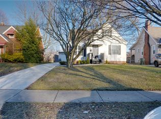 411 E 270th St, Euclid, OH