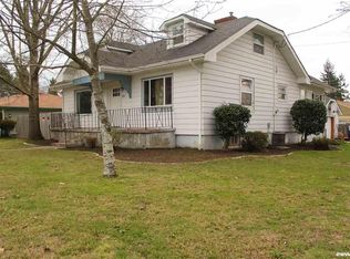 577 Hawthorne Ave NE, Salem, OR 97301