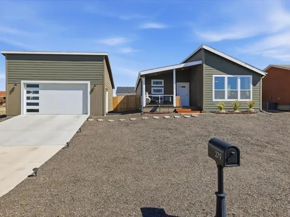 279 W Acorn Dr, Pueblo West, CO 81007