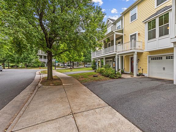 3rd image of 1690 Wickham Way