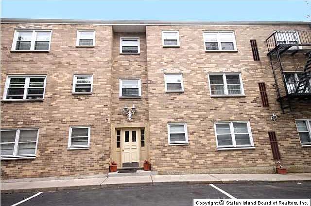 1st image of 169 Cromwell Ave APT 1B