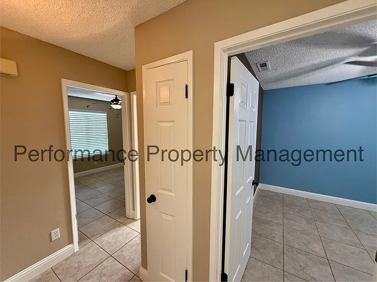 8735 N Cedar Ave #121 — Photo 9