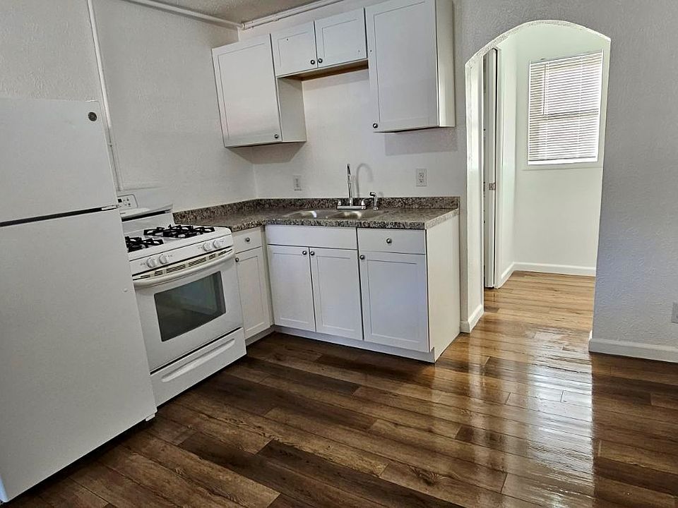 Kitchen Cabinet View