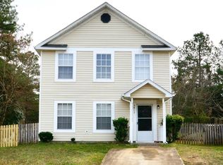 2817 Dancer Ct, Raleigh, NC 27610