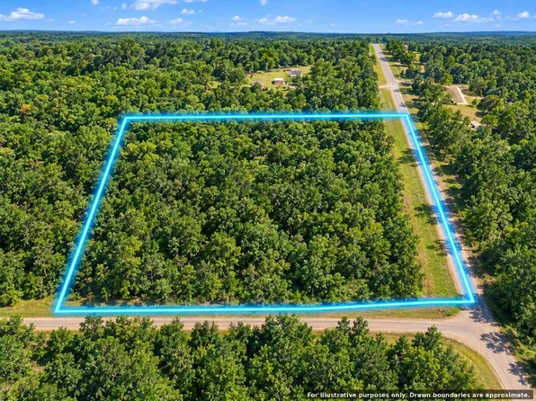 N3121 24th Ave, Lyndon Station, WI 53944