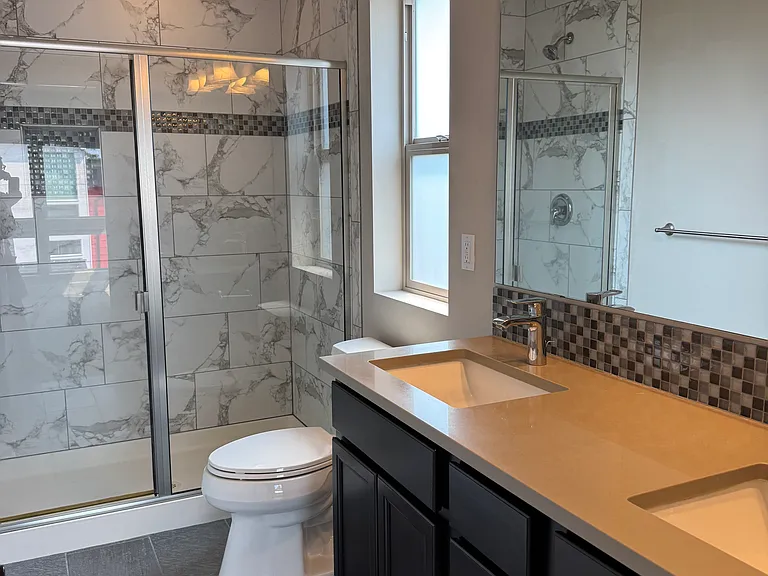 2551 S Graham St #A — Photo 11