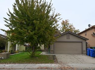 8455 Heritage Hill Dr, Elk Grove, CA 95624