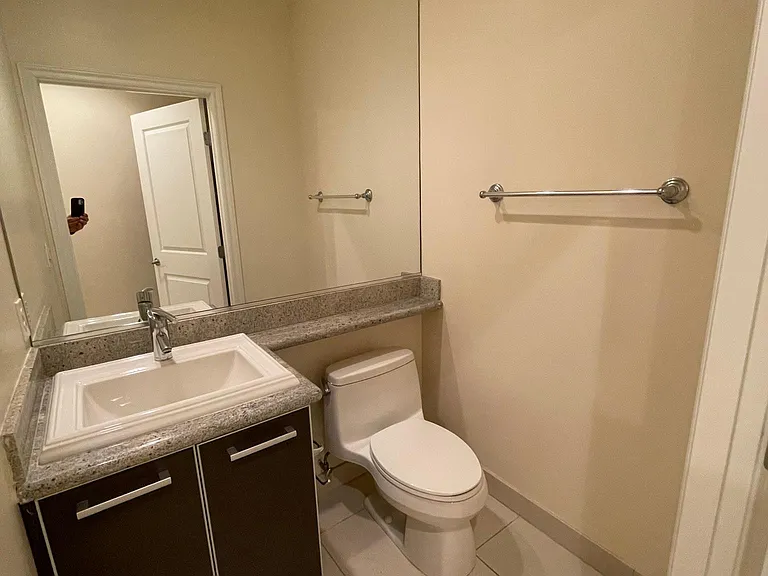 1409 S Westgate Ave #202 — Photo 6