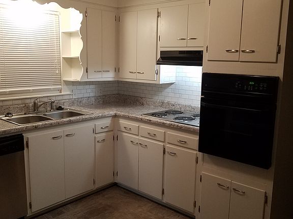 5th image of 2935 W Mount Vernon St