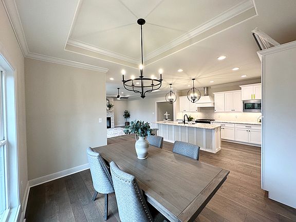 5th image of 2735 Winstar Ct